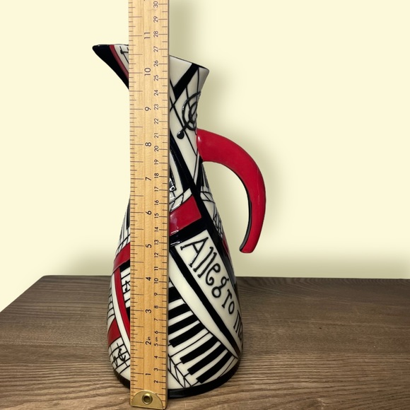 Musical Note Ceramic Jug - Picture 13 of 13